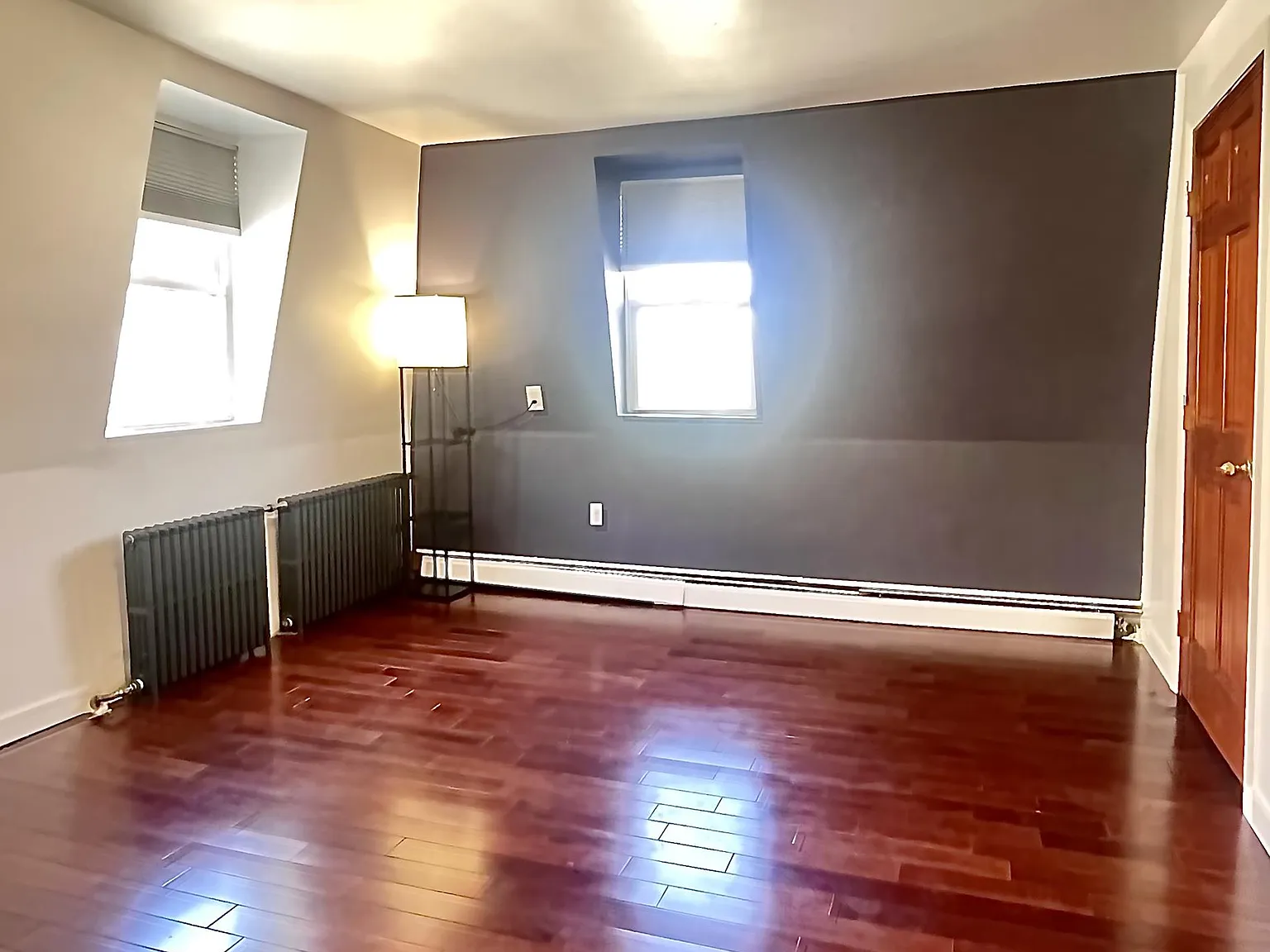 1 bed, 1.0 bath, 800 sqft, $2,350 — Photo 4