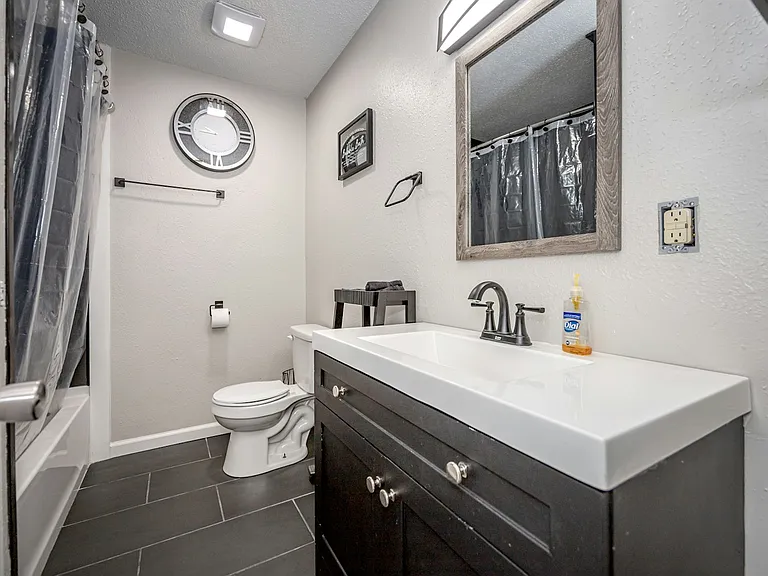 3801 Lanier Ave #C — Photo 19