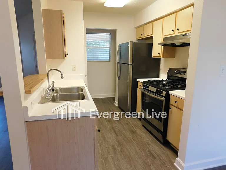 38 Callan Ct — Photo 4