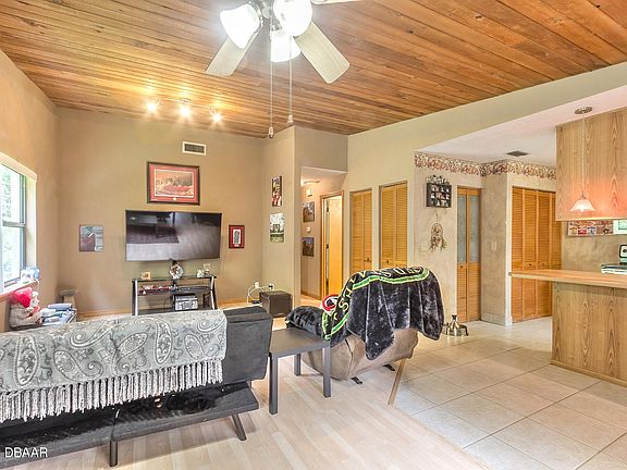 5th image of 1666 Spring Garden Ct #1666