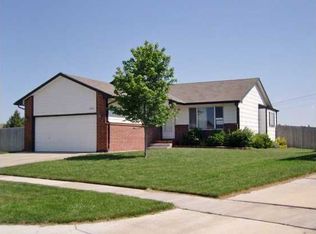 13618 W Autumn Ridge St, Wichita, KS 67235