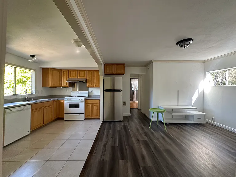 1416 1/2 Allison Ave — Photo 18