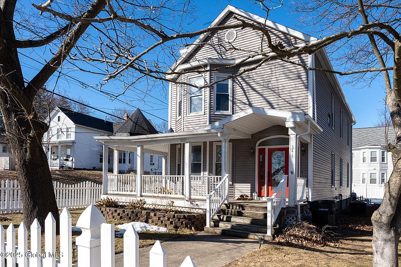2nd image of 341 Spring Avenue