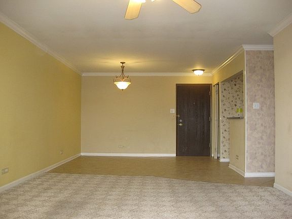 2nd image of 700 Perrie Dr APT 402