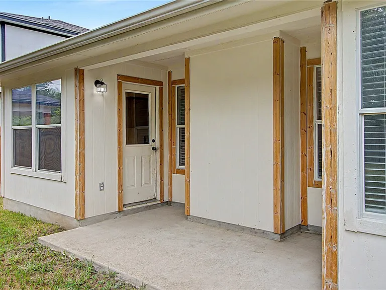 15303 Faircrest Ct — Photo 20