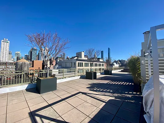 Rented by Evans Real Estate | media 11