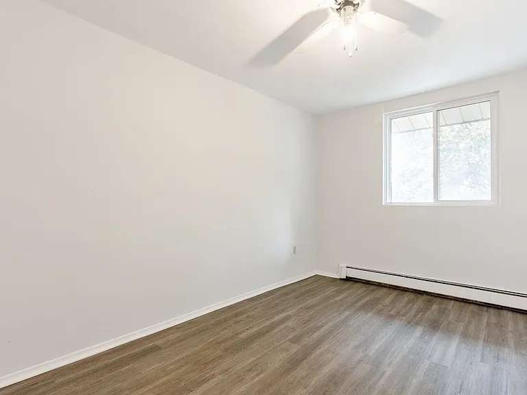 170 Berkshire Dr #362-388 — Photo 9