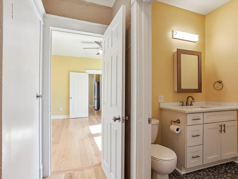 1426 Alvar St — Photo 11
