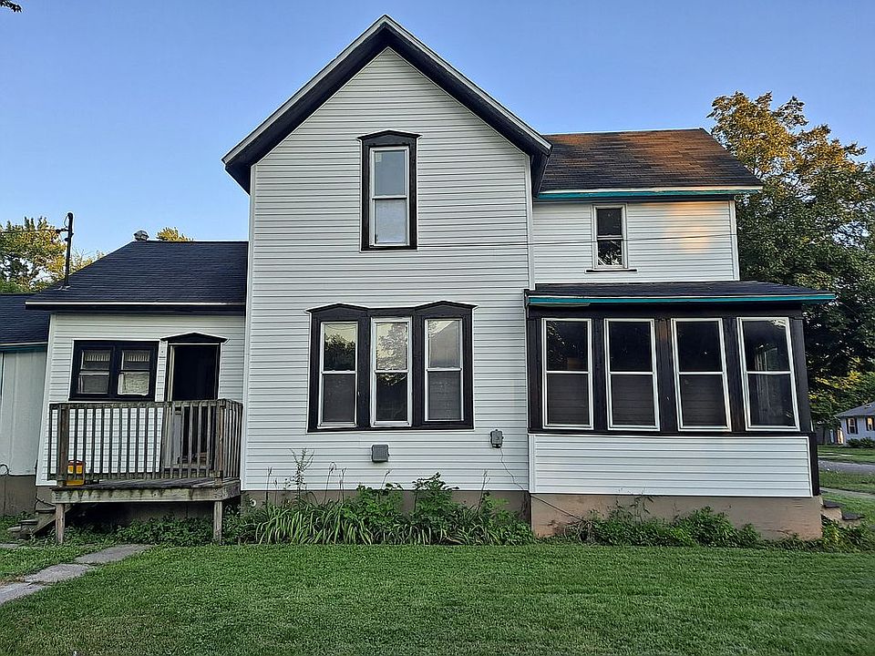 1st image of 720 Dearborn St