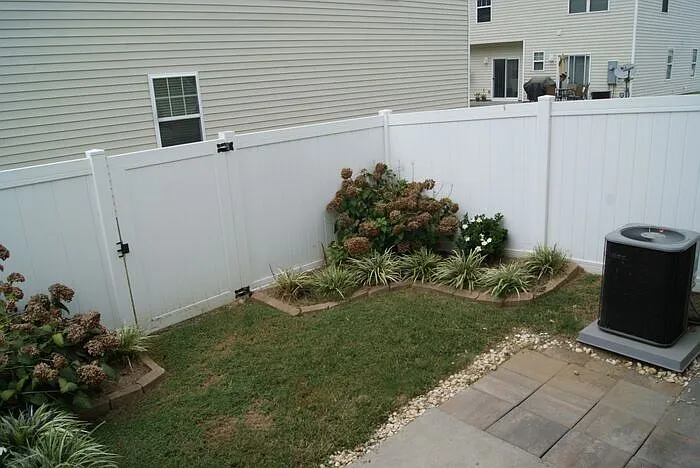 12614 Persimmon Tree Dr — Photo 3