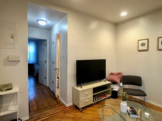 Rented by Ideal Properties Group | media 15