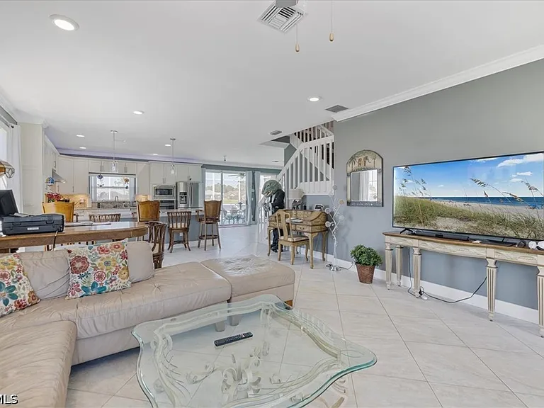 13870 Silver Lake Ct — Photo 29