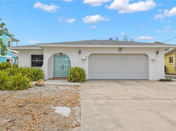 180 Curlew ST, FORT MYERS BEACH, FL 33931