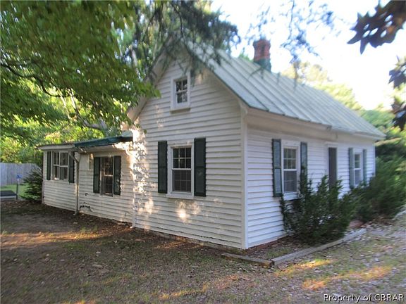 3rd image of 6847 Williams Landing Rd