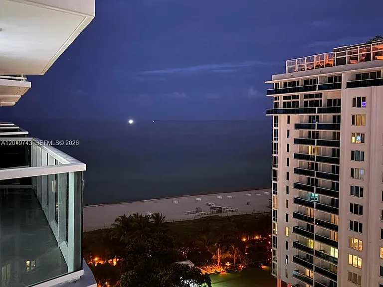 2401 Collins Ave #1807 — Photo 2