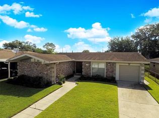 4953 Little John Dr, New Orleans, LA 70128
