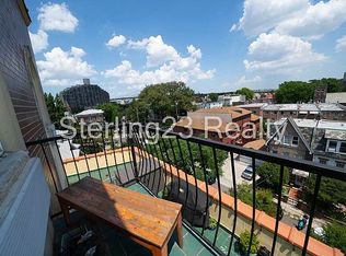 27-16 12th St #F5, Astoria, NY 11102