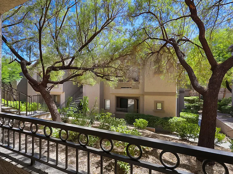 8250 N Grand Canyon Dr #1137-20 — Photo 24