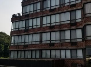 755 Narrows Rd N APT 305, Staten Island, NY 10304