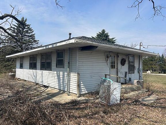 2nd image of 6515 W Broomfield Rd