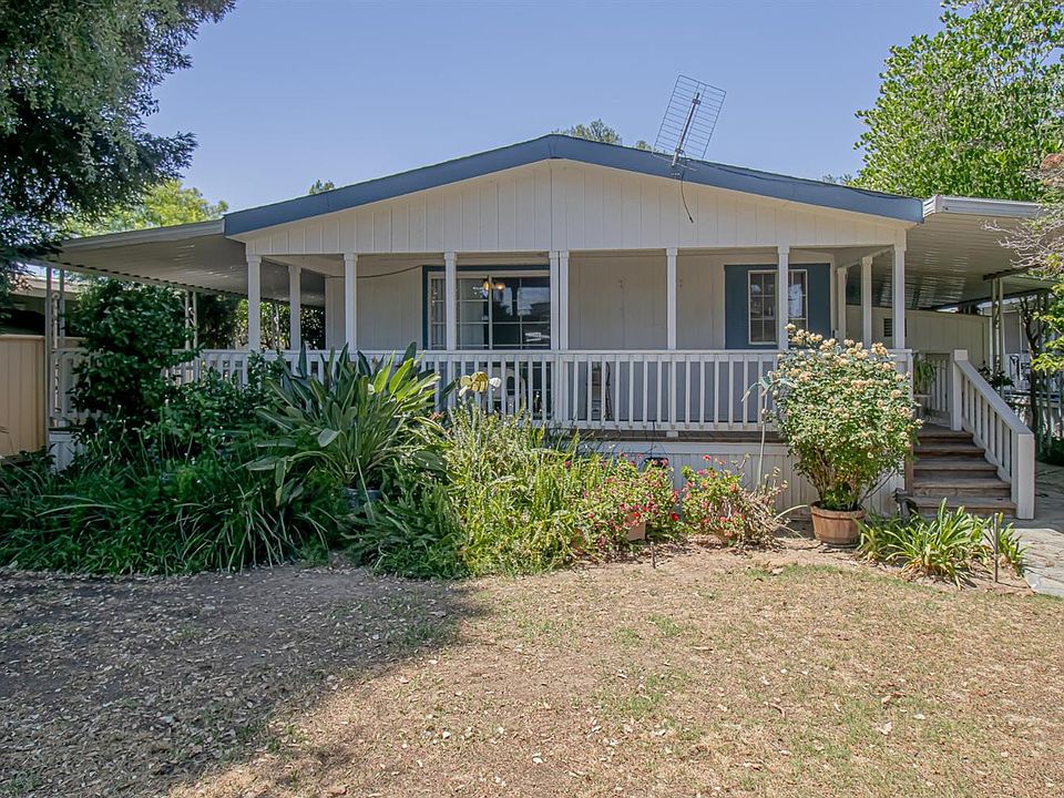 1st image of 2706 W Ashlan Ave Space 188