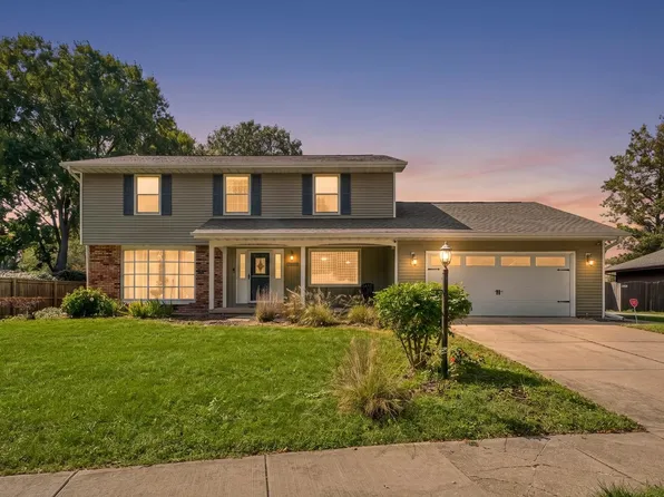 2303 Galen Dr, Champaign, IL 61821