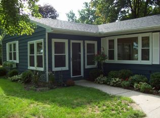 3671 Smith Rd, Lambertville, MI 48144