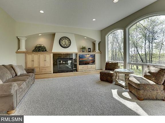 4th image of 10596 Sanctuary Dr NE