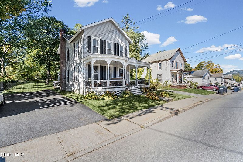 2nd image of 218 Center Street