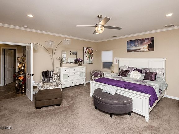 5th image of 3636 Hiawatha Dr
