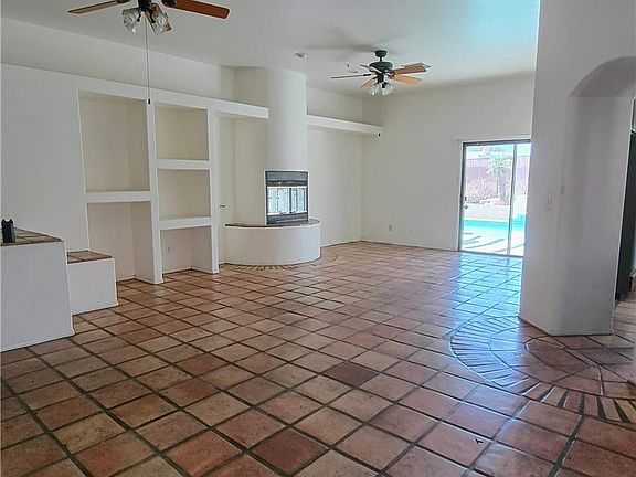 2nd image of 10111 Cactus Dr