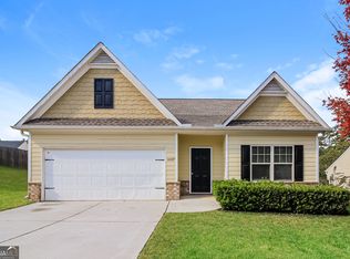 6037 Heisler St, Rex, GA 30273