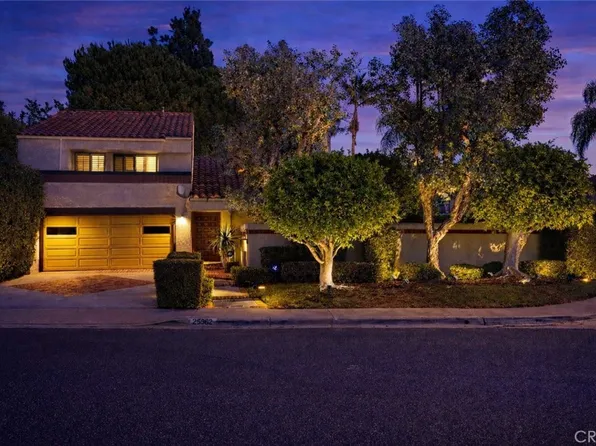 25962 Ernestine Ct, Laguna Hills, CA 92653