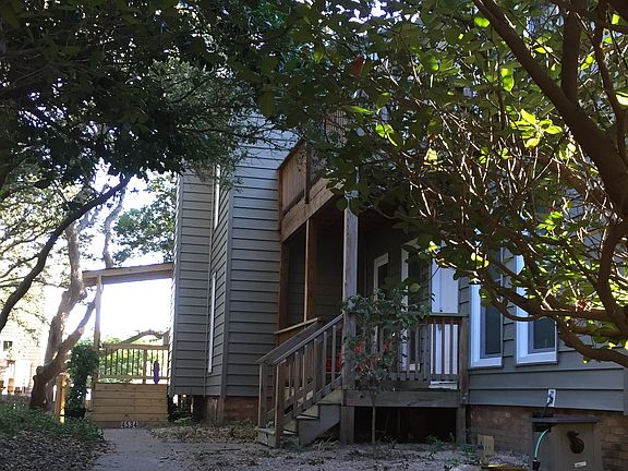 3rd image of 4532 Lauderdale Ave