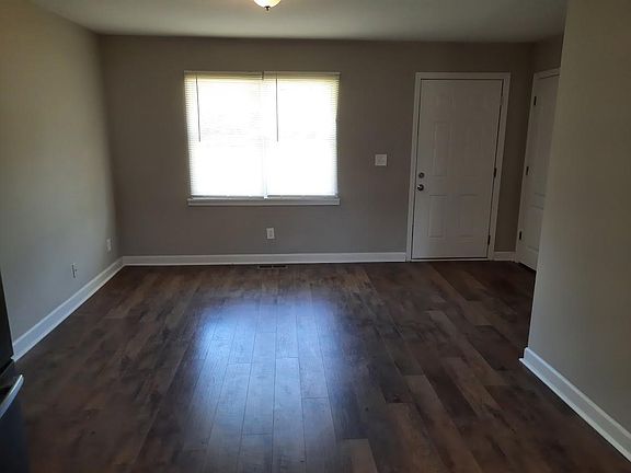 5th image of 912 Harrison Ave #912