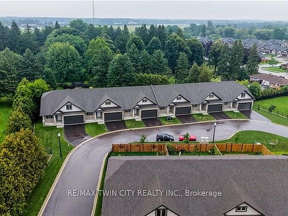 2nd image of 44 Main St #19