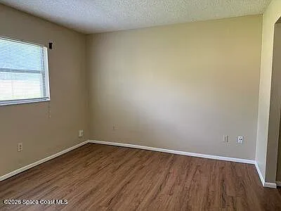 2276 Fox Hollow Dr — Photo 7