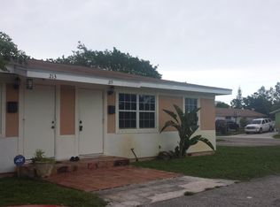 215 SE 9th St, Delray Beach, FL 33483