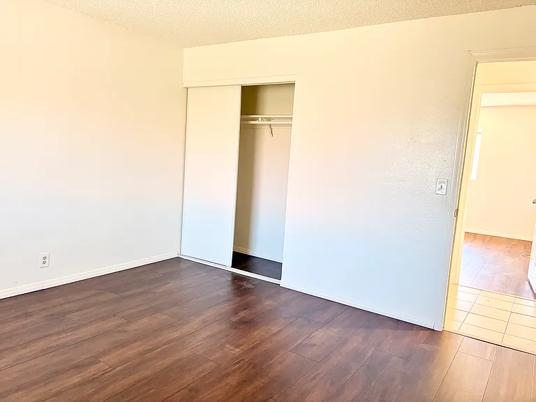 1717 Cordoba Ln #D — Photo 12