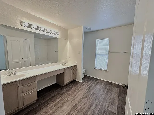 814 Empresario Dr — Photo 11