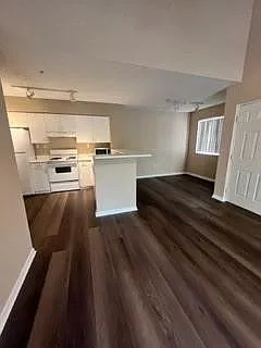 7816 Sonoma Springs Cir #207 — Photo 2