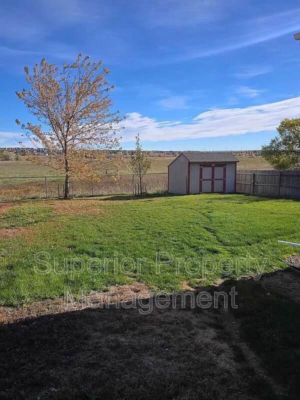 5 bed, 3.0 bath, 2856 sqft, $2,900 — Photo 4