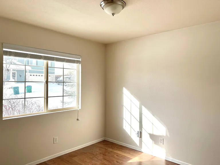 4th bedroom. can be used as a study