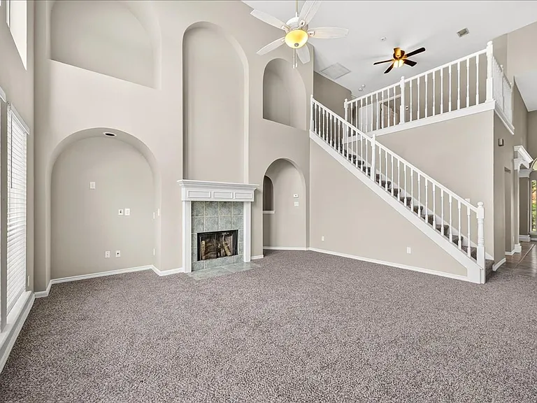 7414 Lake Micala Dr — Photo 23
