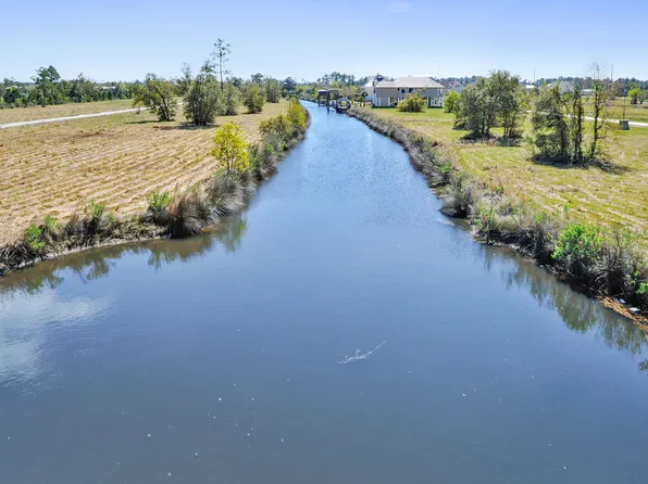 Admiral Dr Lot 17, Bay Saint Louis, MS 39520