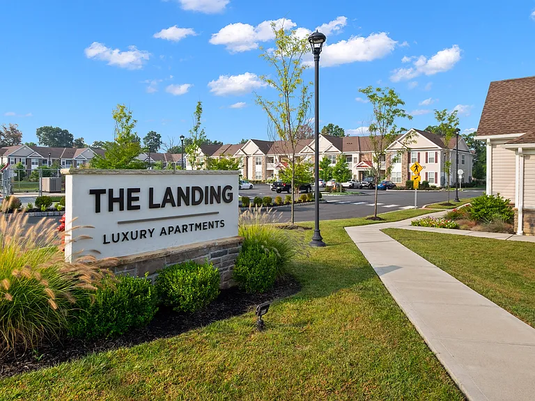 The Landing — Photo 33