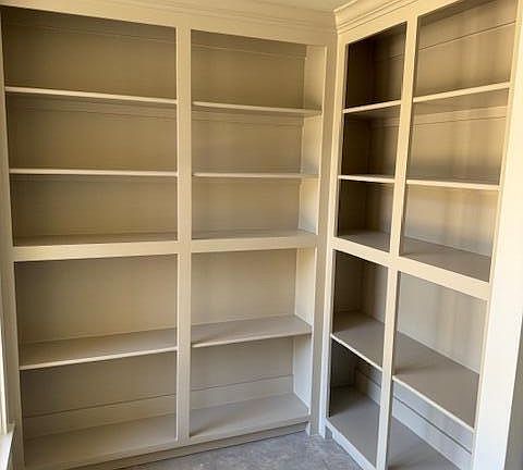 5th image of 8 Shadow Ridge Dr