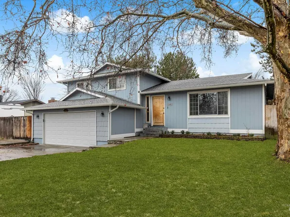 10241 W Guinevere Dr, Boise, ID 83704