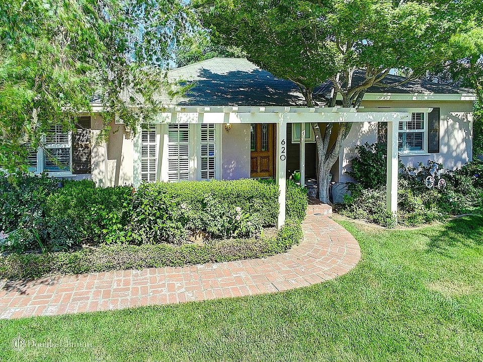 1st image of 620 Hacienda Dr
