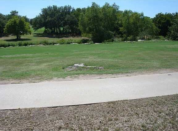 3rd image of 105 Wallace Riddell Dr